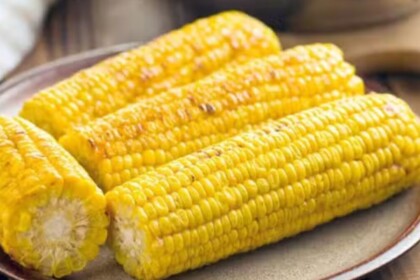 Milho cozido no micro-ondas em trecho de receita do Mais Você