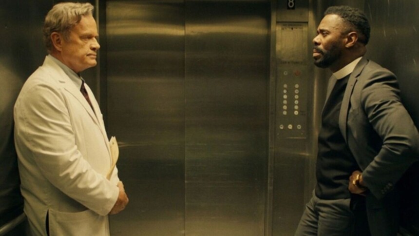 Dois homens em trecho do filme O Comitê da Vida