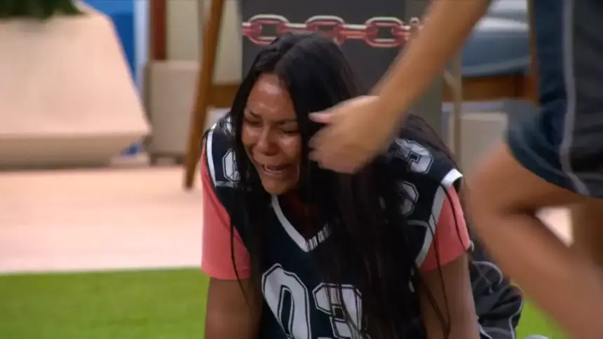 Chaiany jogada no chão emocionada após vitória na Prova do Anjo do BBB 26