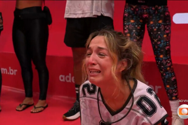 Samira cai no chão chorando após vencer a Prova do Líder do BBB 26