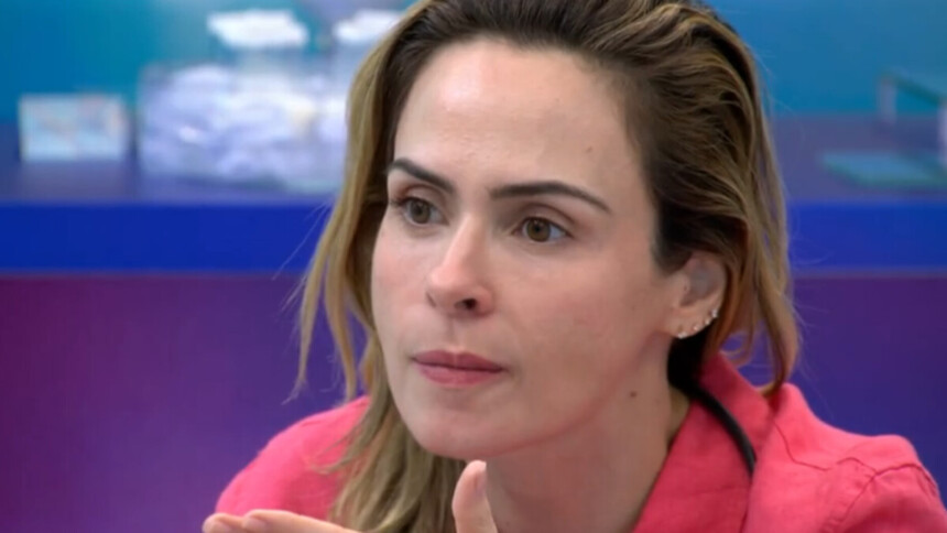 Ana Paula, no cenário do Presente do Anjo, no BBB 26