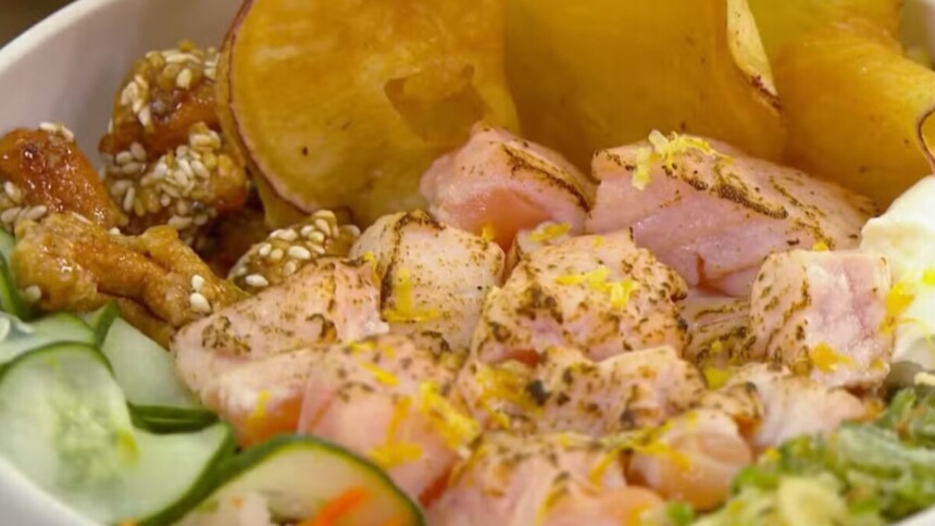 Poke do Filipe Toledo em trecho de receita do Mais Você
