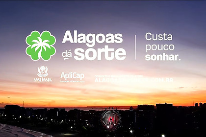 Resultado Alagoas dá Sorte: logo com trevo verde, paisagem litorânea de Alagoas