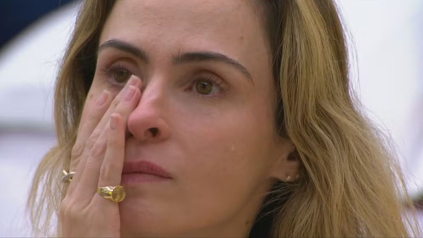 Ana Paula Renault chorando no BBB 26