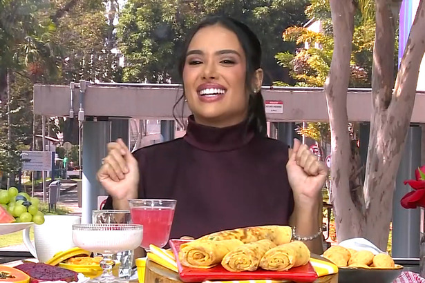 Jordana participando do Café com o Eliminado do BBB 26