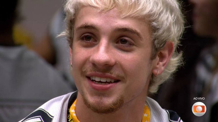 Juliano Floss com o colete da Prova do Líder no BBB 26