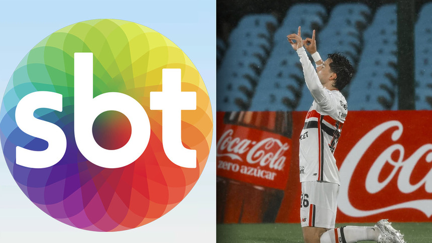 Logo do SBT dividindo tela com o jogador Damián Bobadilla, do Saõ Paulo, no chão levantando o dedo para o céu para comemorar o gol na Sul-Americana