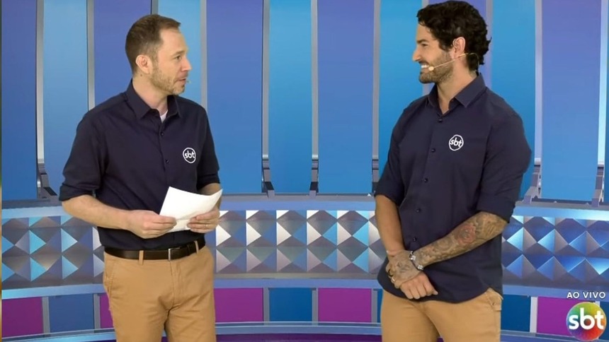 Tiago Leifert e Pato nos bastidores da Champsions League no SBT