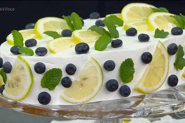 Bolo Oval De Limao Siciliano