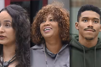 Luiza, Sheila E Thiago em pé olhando para a câmera da sala da Casa do Patrão pedindo votos para o público no Tá na Reta