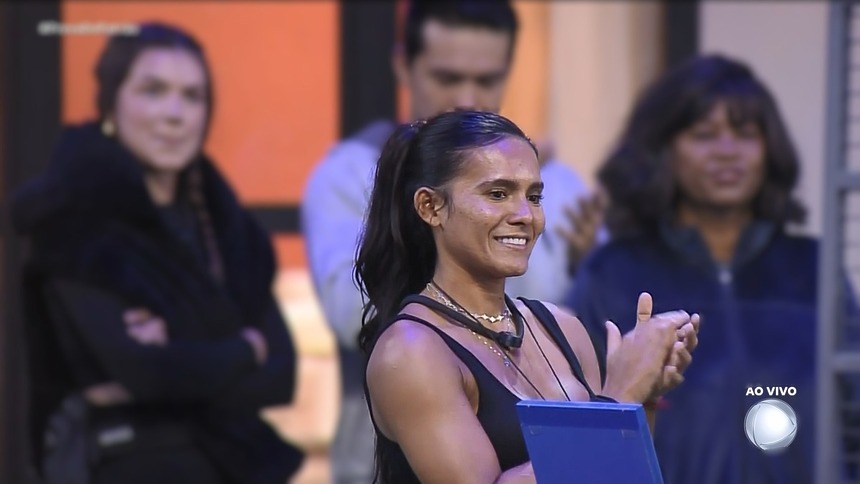 Morena Vence Prova Do Patrao