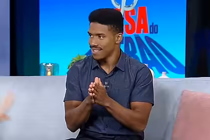 Thiago em trecho de entrevista no Hoje em Dia após ser eliminado na Casa do Patrão