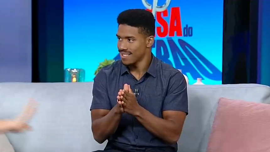 Thiago em trecho de entrevista no Hoje em Dia após ser eliminado na Casa do Patrão