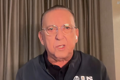Galvão Bueno participando de programa do SBT em hotel, direto dos Estados Unidos