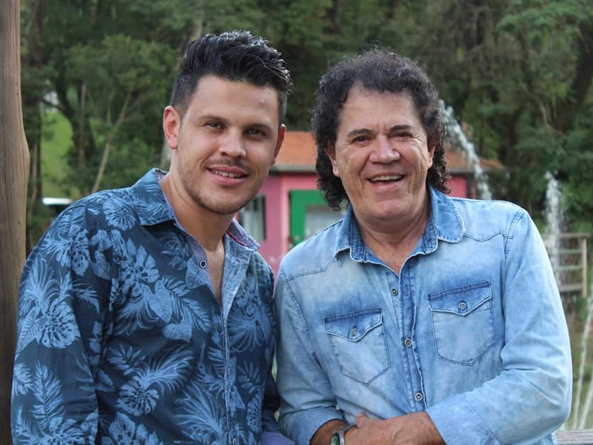 João Moreno E Mariano Face