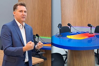 Diretor Sandro Krechowieki e o estúdio de podcast vazio, no lançamento do G Plus