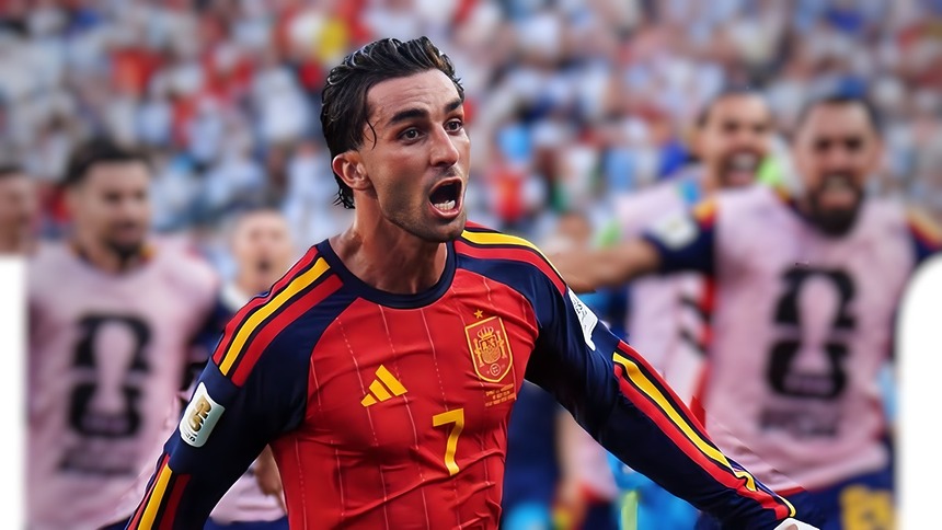 Ferran Torres corre em campo gritando após marcar gol da vitória da Espanha na Copa do Mundo 2026