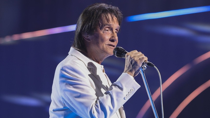 Roberto Carlos em show de final de ano da Globo