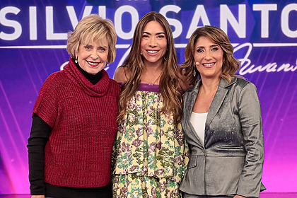 Leila Cordeiro e Simone Queiroz, ao lado de Patrícia Abravanel, no Programa Silvio Santos