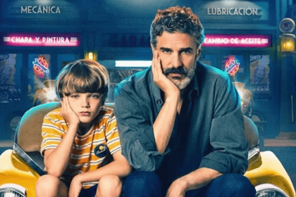 Pai e filho em trecho do filme Vamos Consertar o Mundo