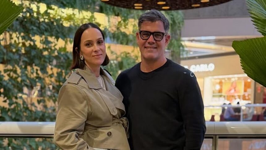 Juliano Cazarré e esposa