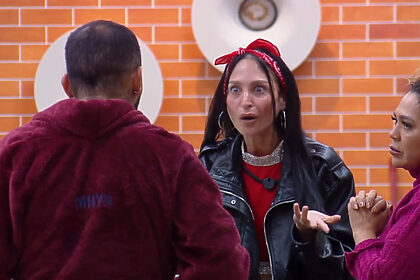 Mayk E Ariela Em Treta Na Cozinha De A Fazenda