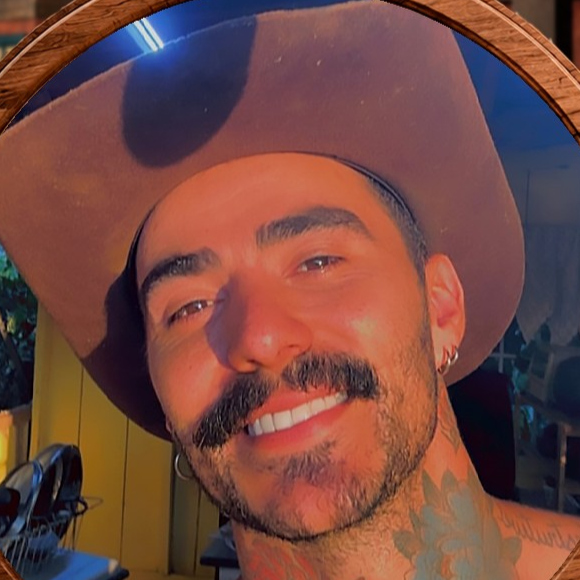 Mayk Leão